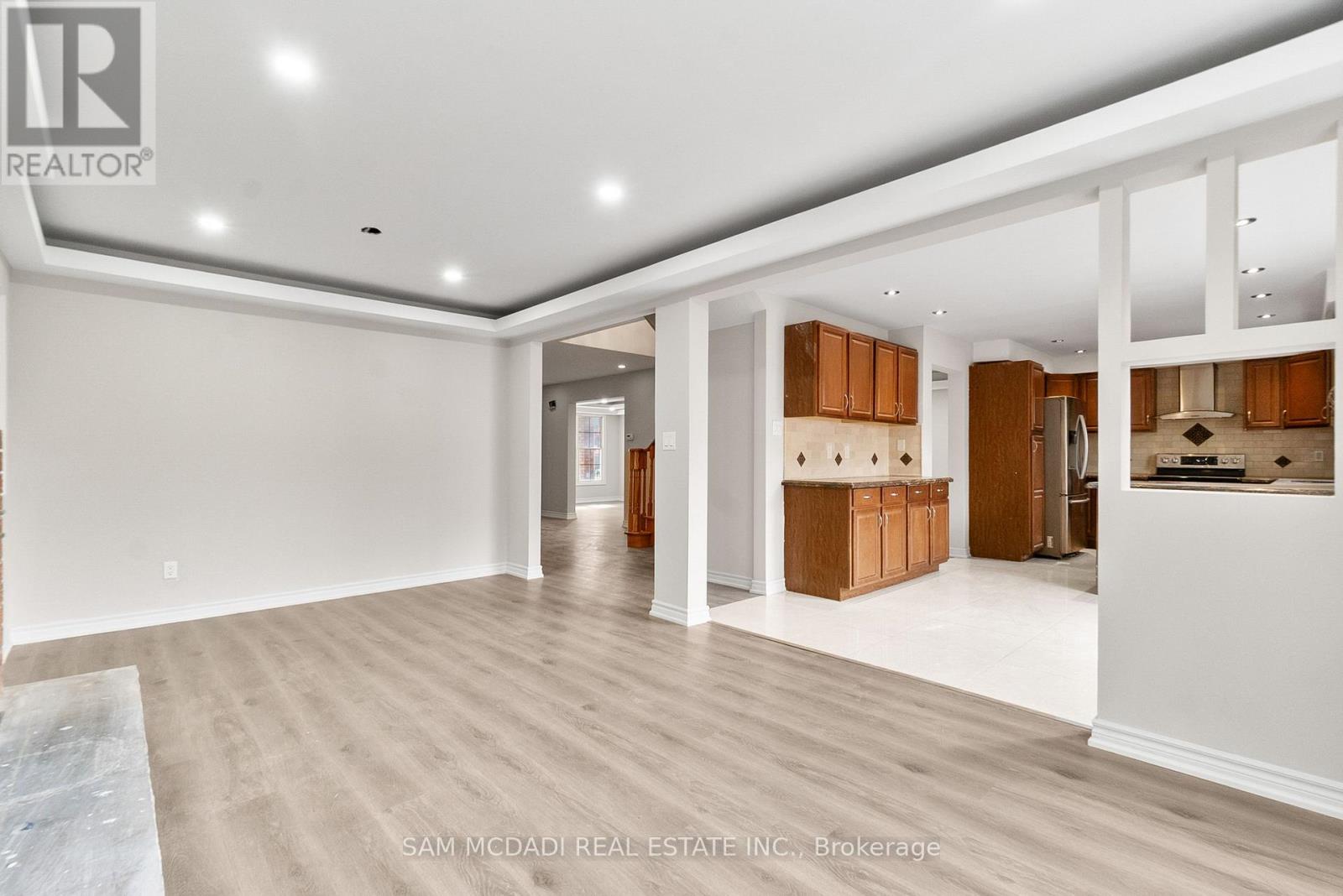 149 SUNFOREST DRIVE — photo 19