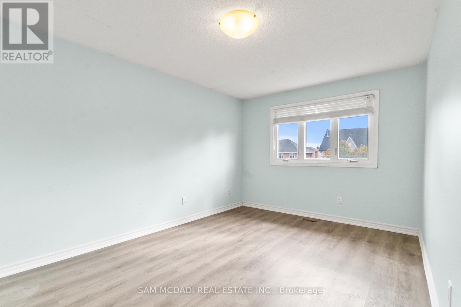 149 SUNFOREST DRIVE - 31