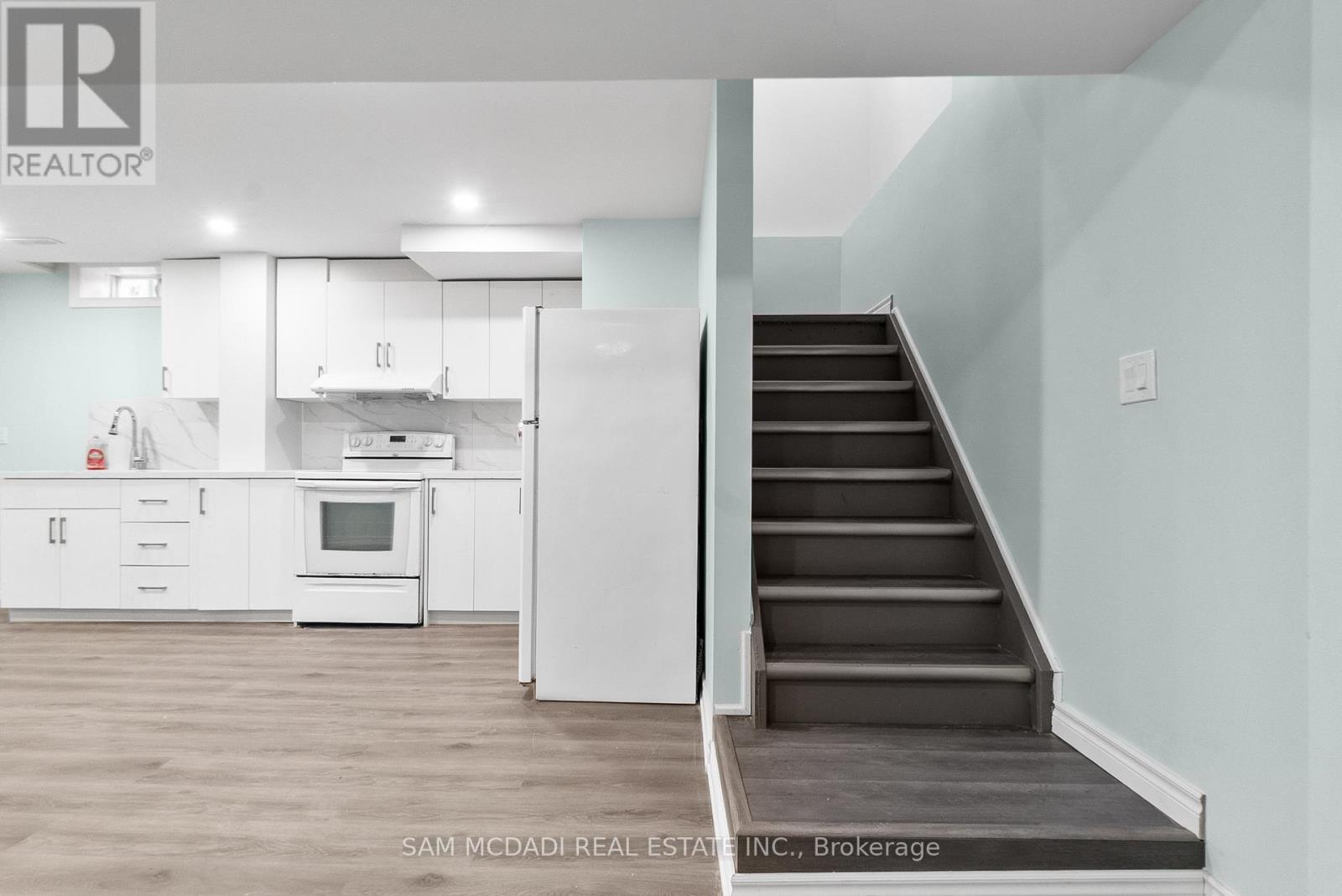 149 SUNFOREST DRIVE — photo 33