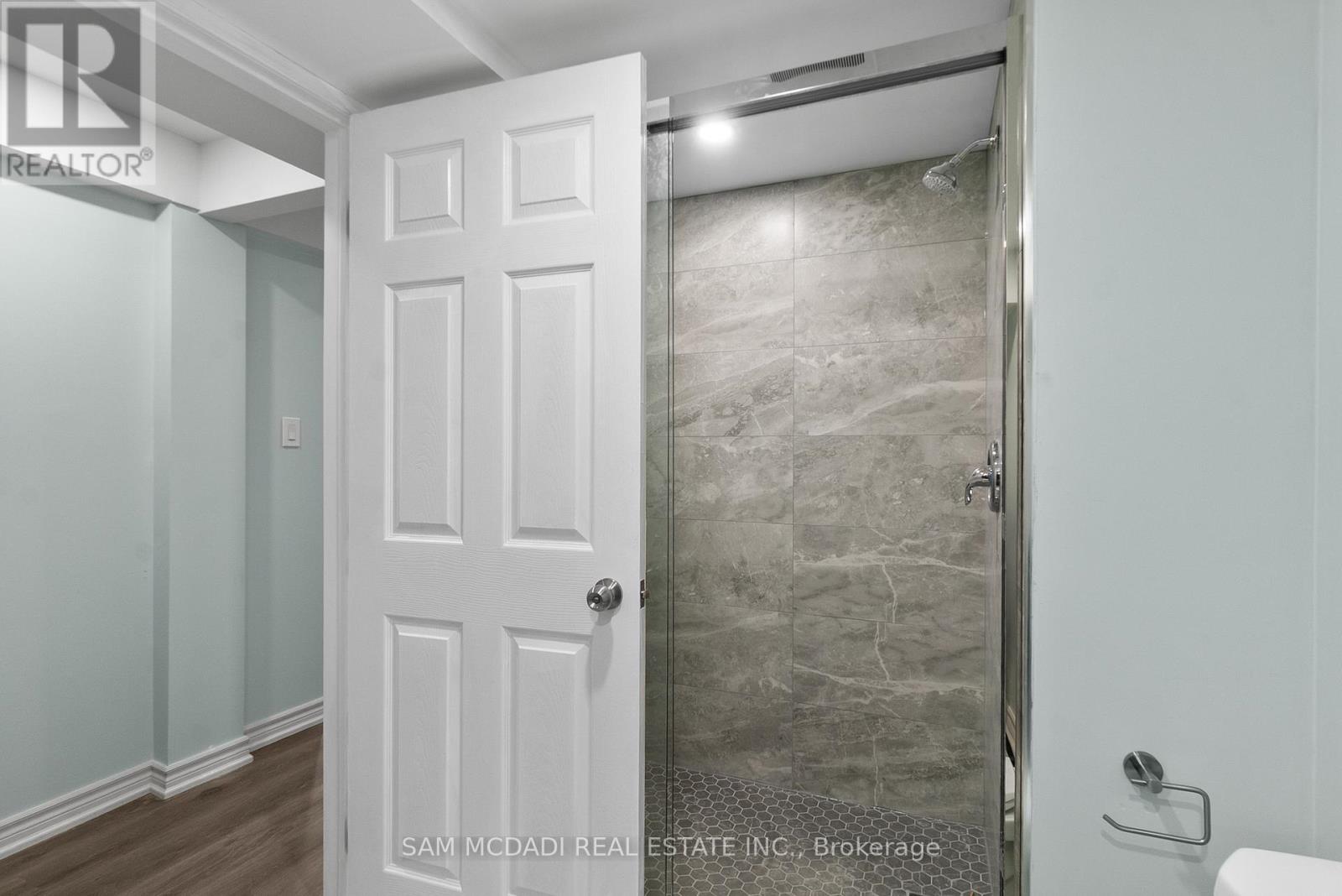 149 SUNFOREST DRIVE - 42