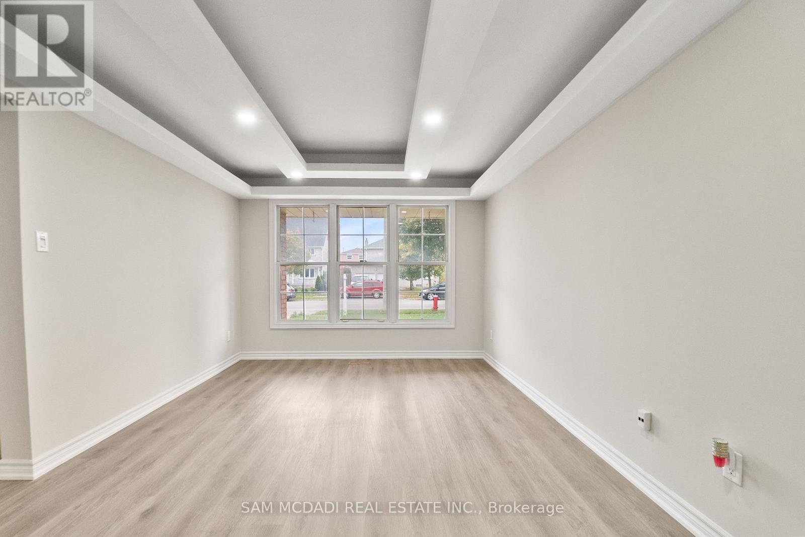 149 SUNFOREST DRIVE — photo 8
