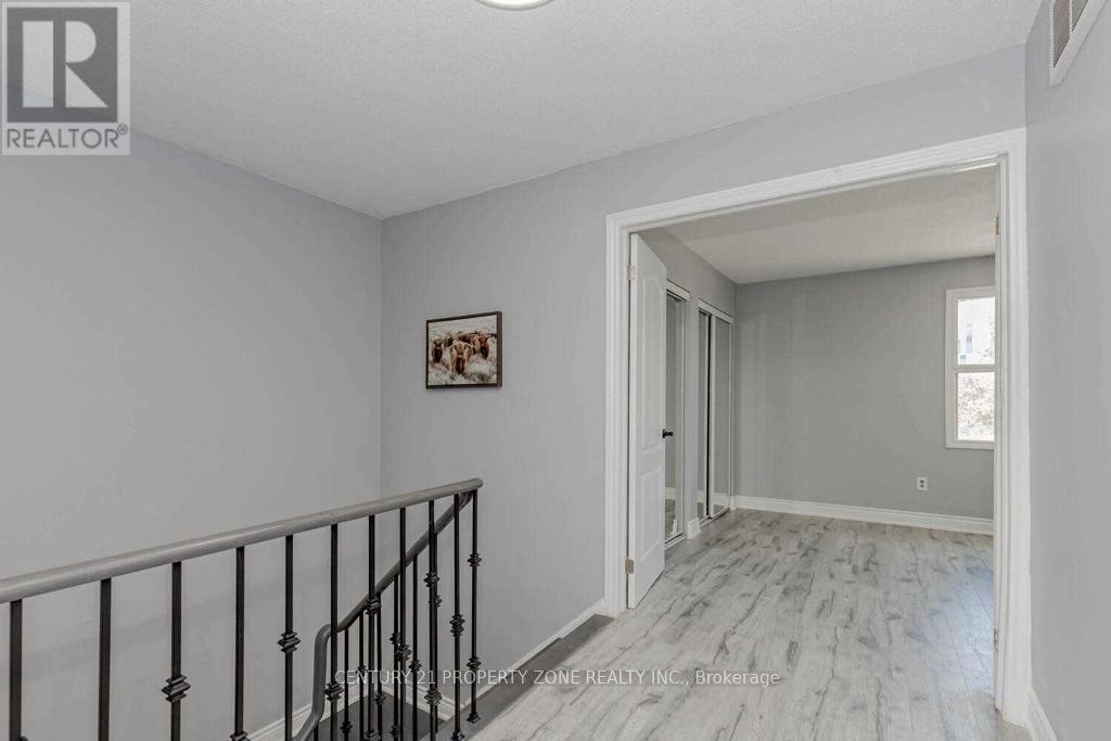 8 NORBROOK CRESCENT - 8