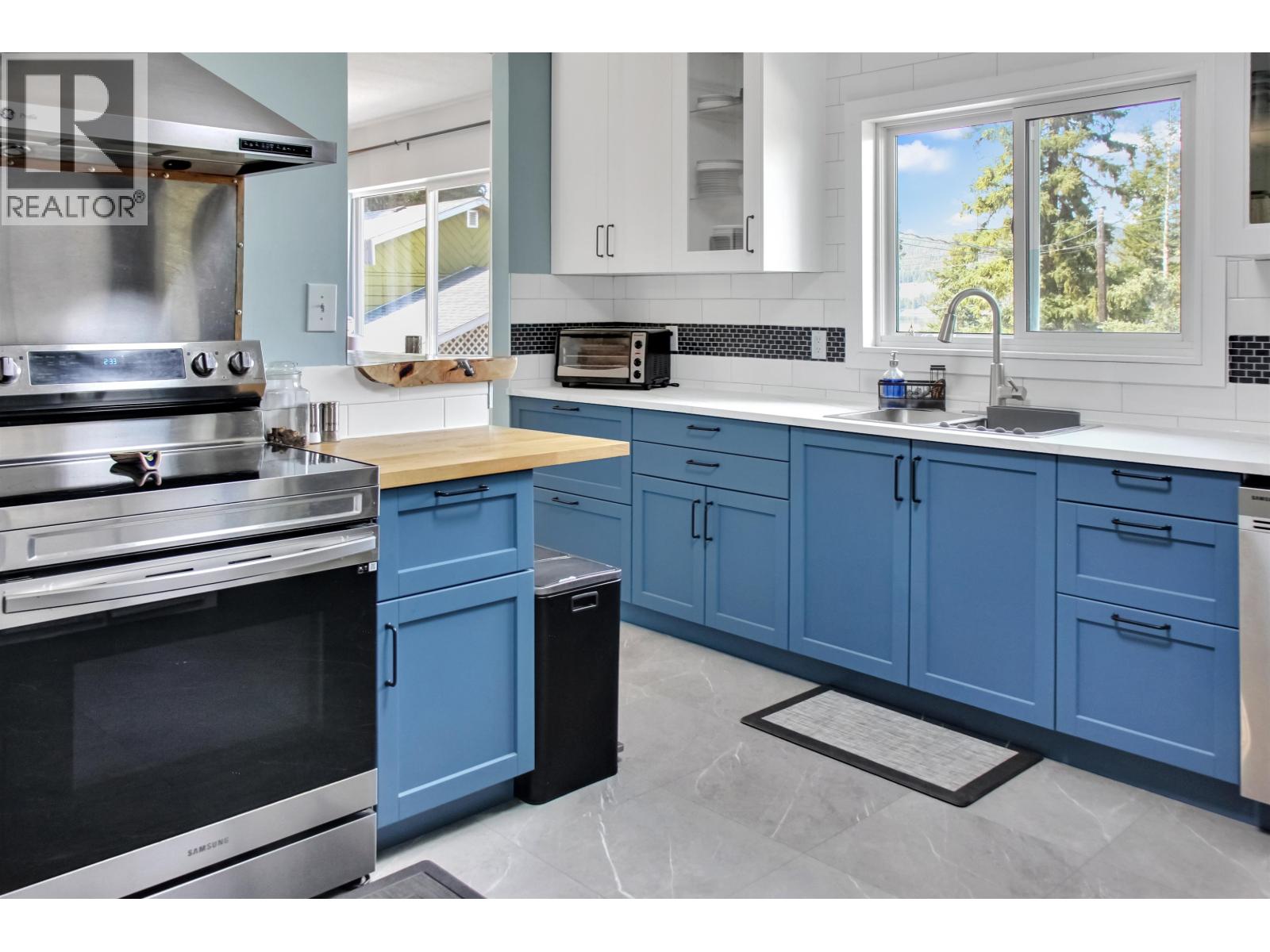 6332 MULLIGAN DRIVE - Image 2