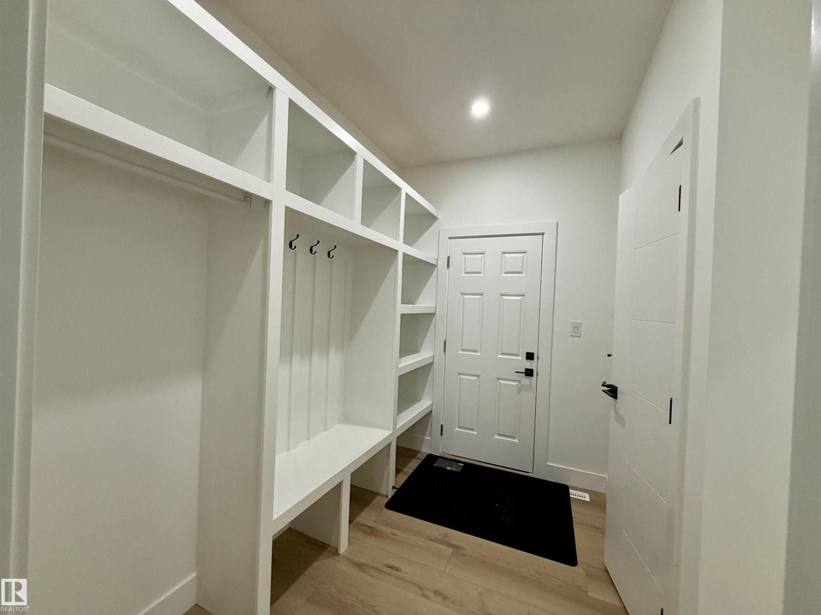 5802 PELTIER CL, Beaumont