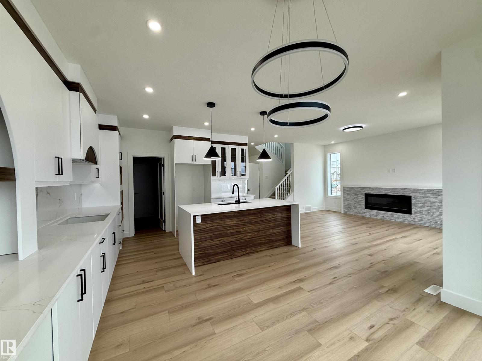 5802 PELTIER CL, Beaumont