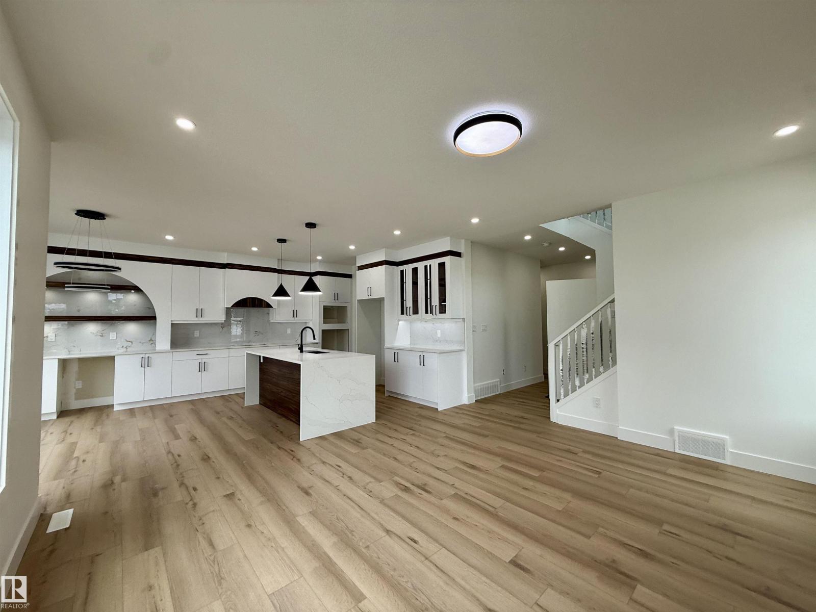 5802 PELTIER CL, Beaumont