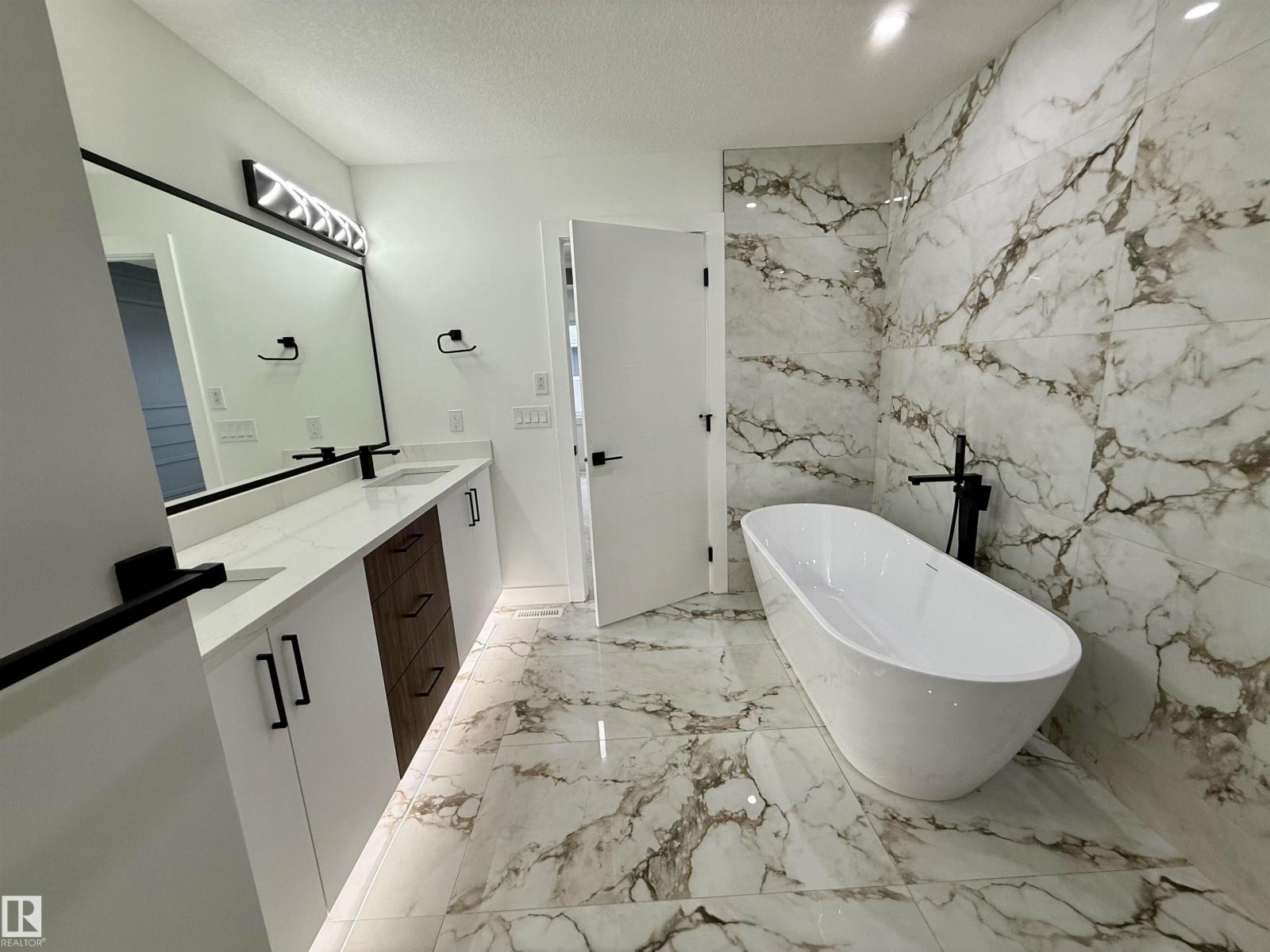 5802 PELTIER CL, Beaumont