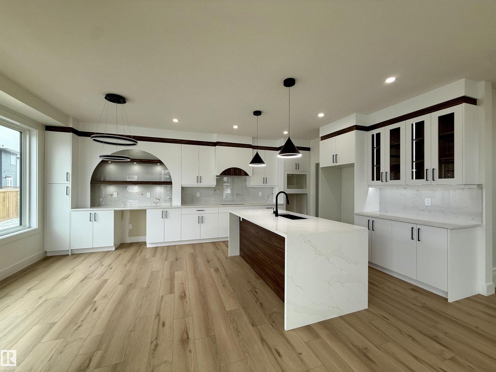 5802 PELTIER CL, Beaumont