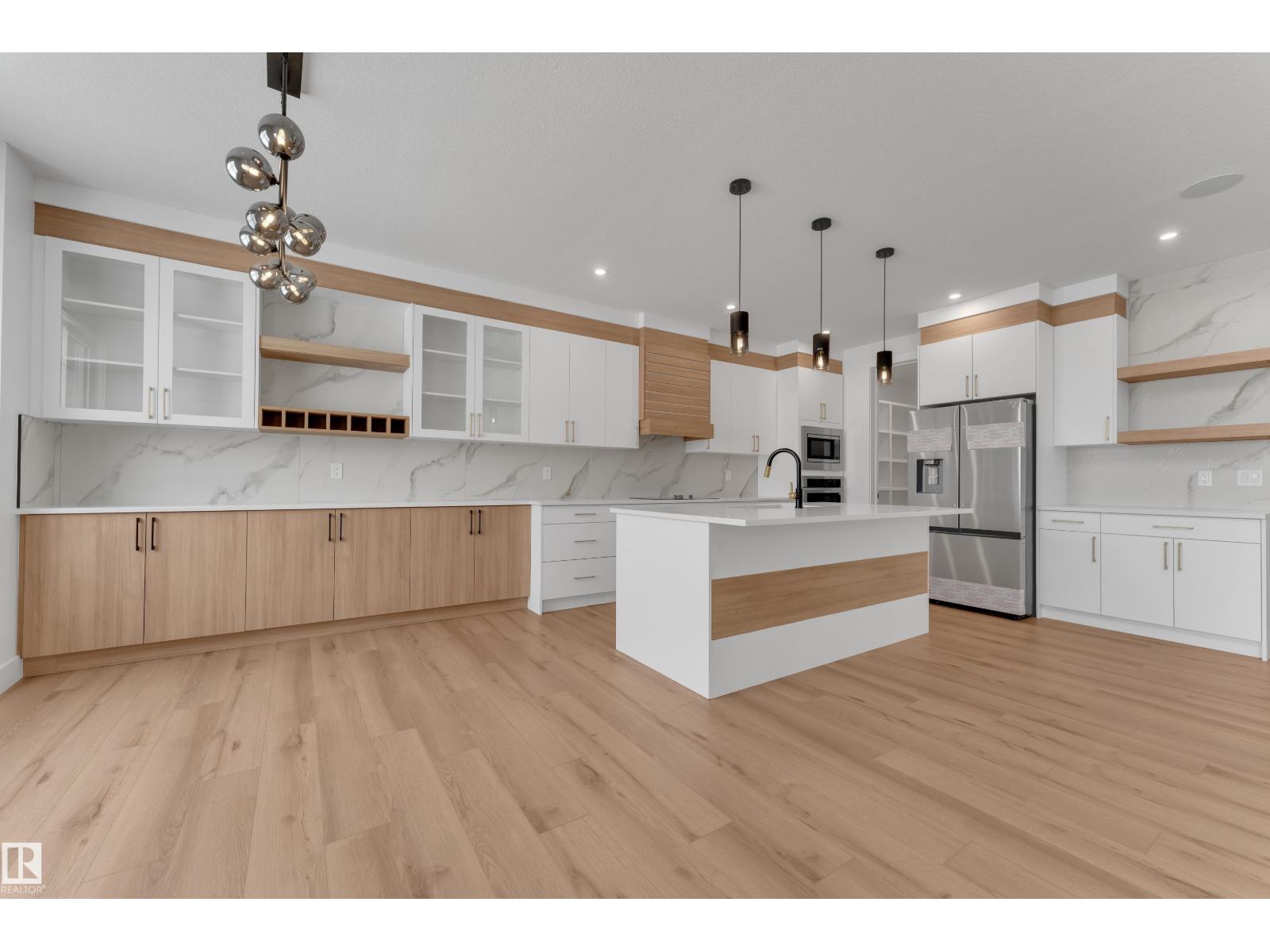 760 ASTORIA WY, Devon