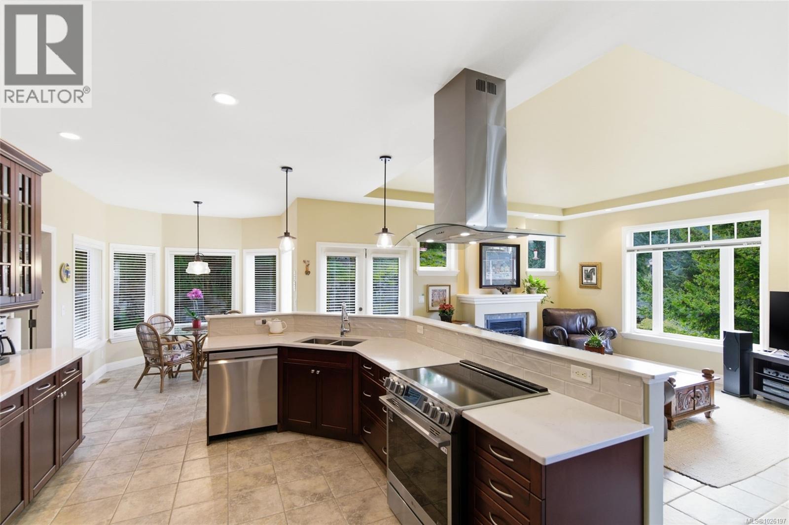 3355 Rockhampton Rd, Nanoose Bay