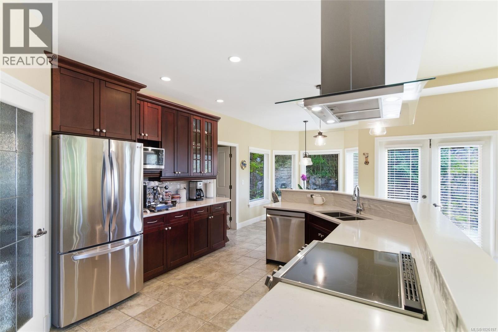 3355 Rockhampton Rd, Nanoose Bay