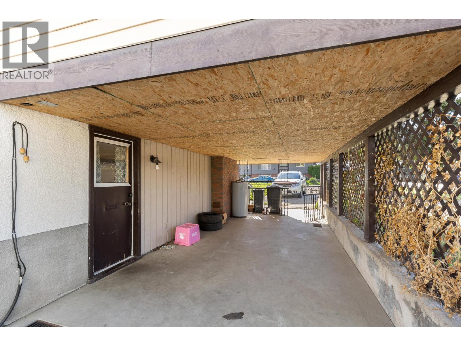 355 Mara Road, Kelowna