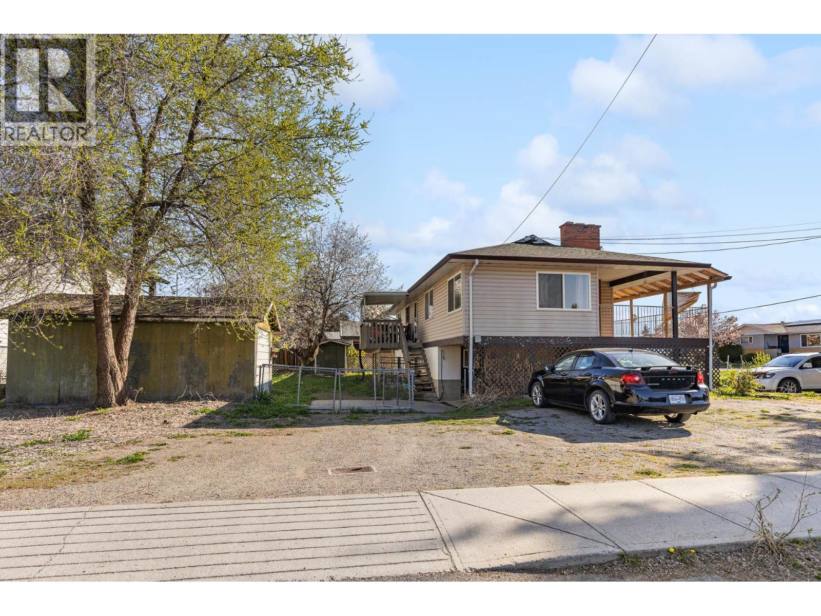 355 Mara Road, Kelowna