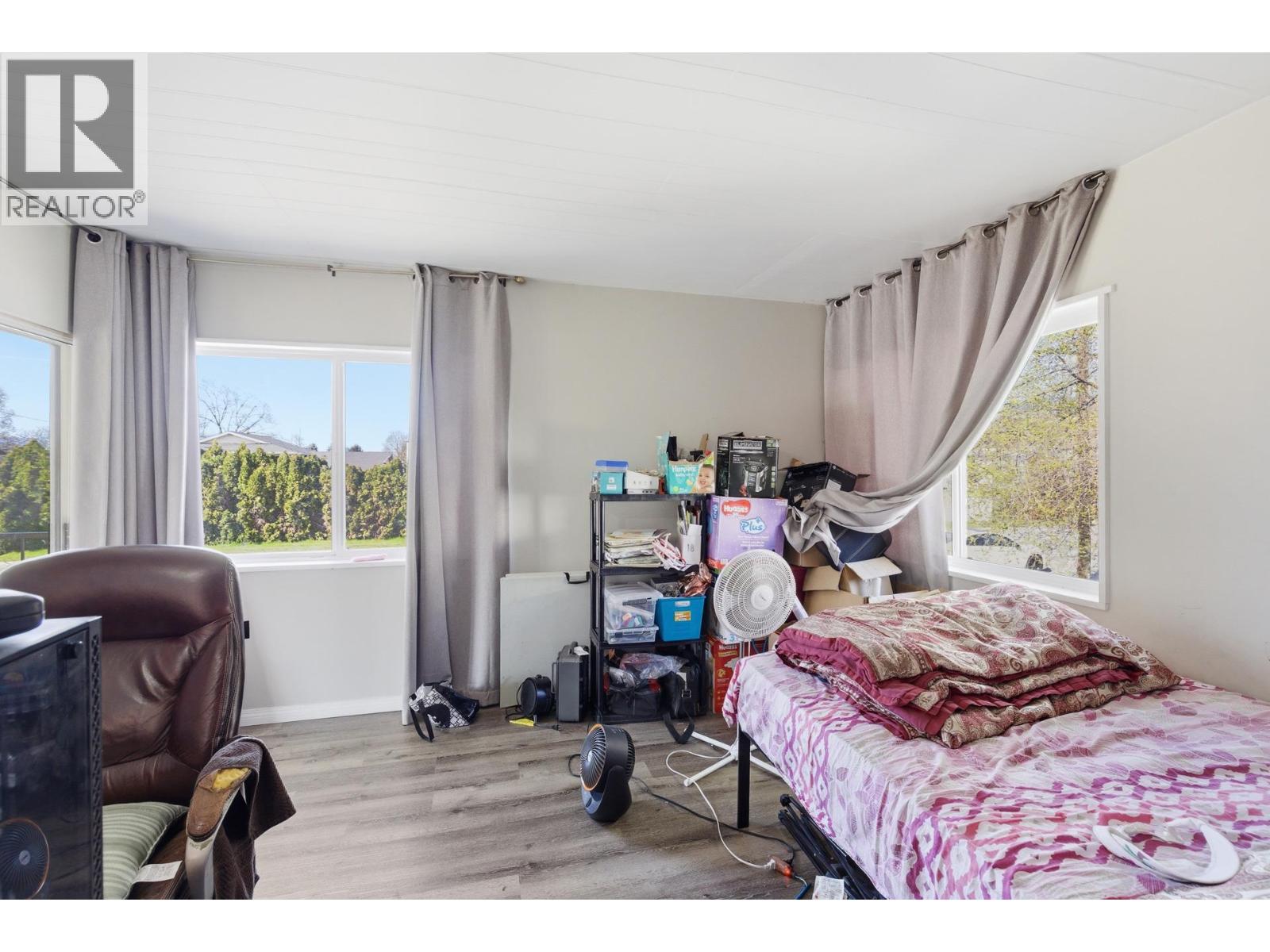 355 Mara Road, Kelowna