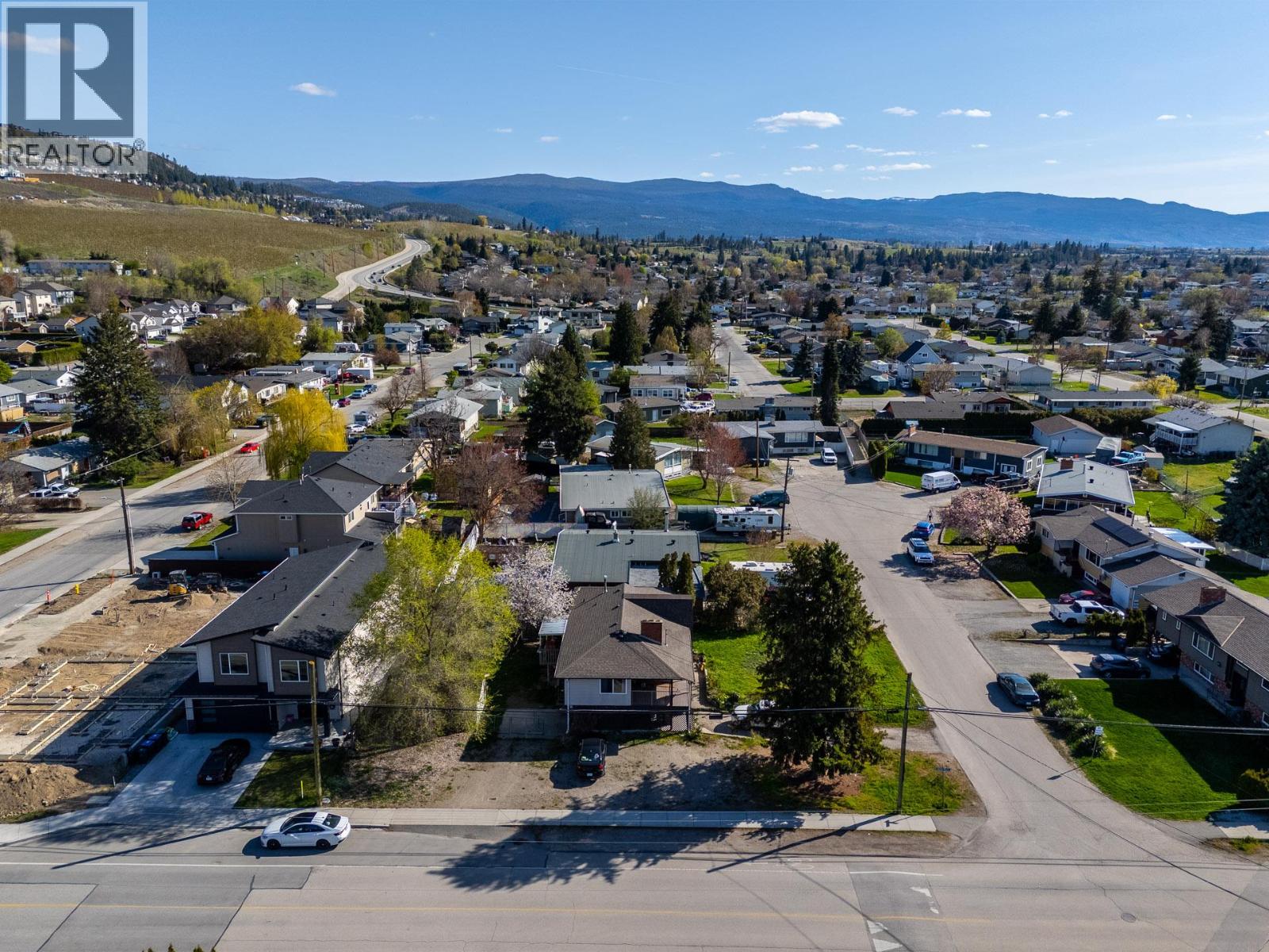 355 Mara Road, Kelowna