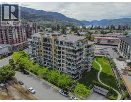 401 3301 Skaha Lake Road, Penticton
