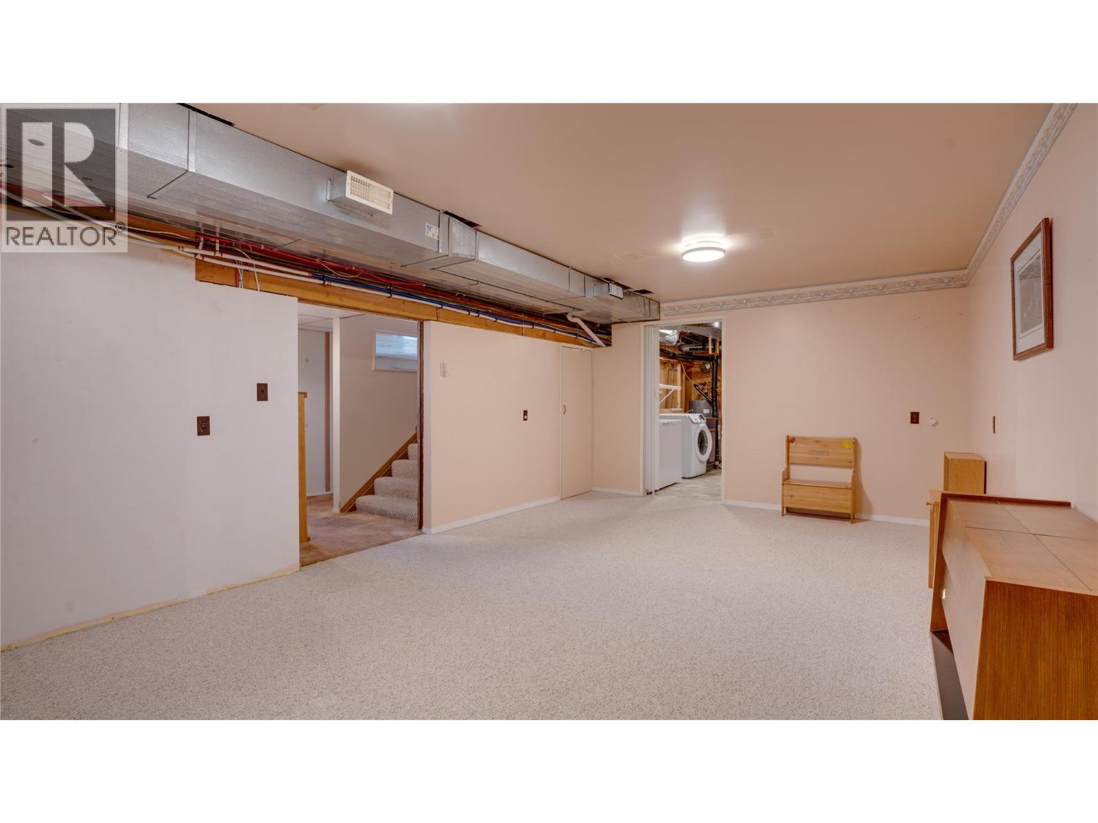 7595 Klinger Road, Vernon