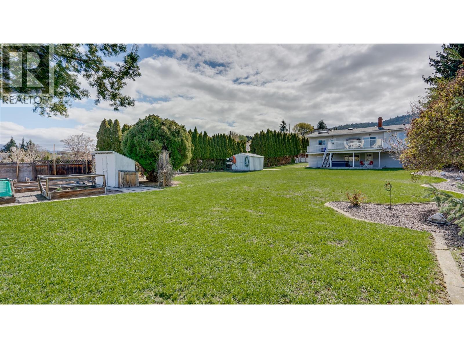 7595 Klinger Road, Vernon