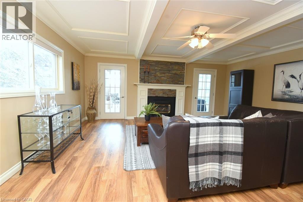 2952 POWERLINE Road W - 15