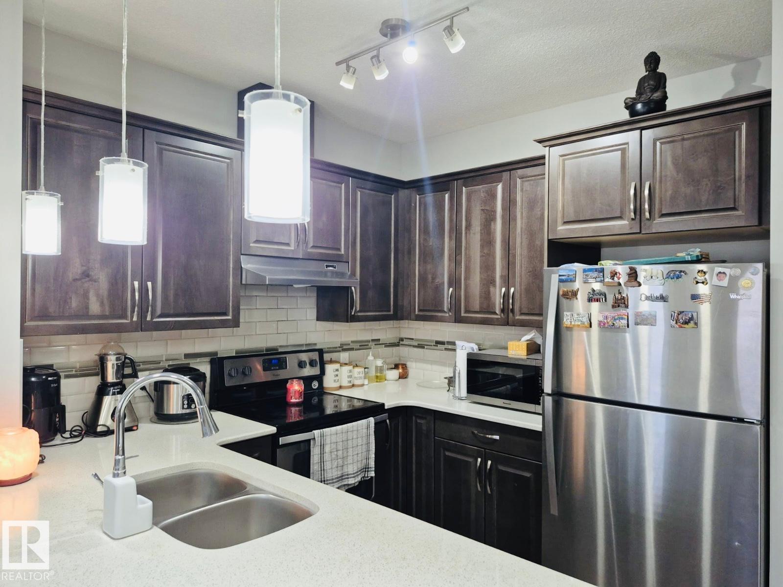 #303 812 welsh DR SW, Edmonton