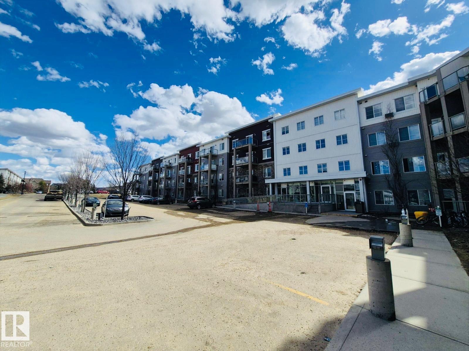 #303 812 welsh DR SW, Edmonton