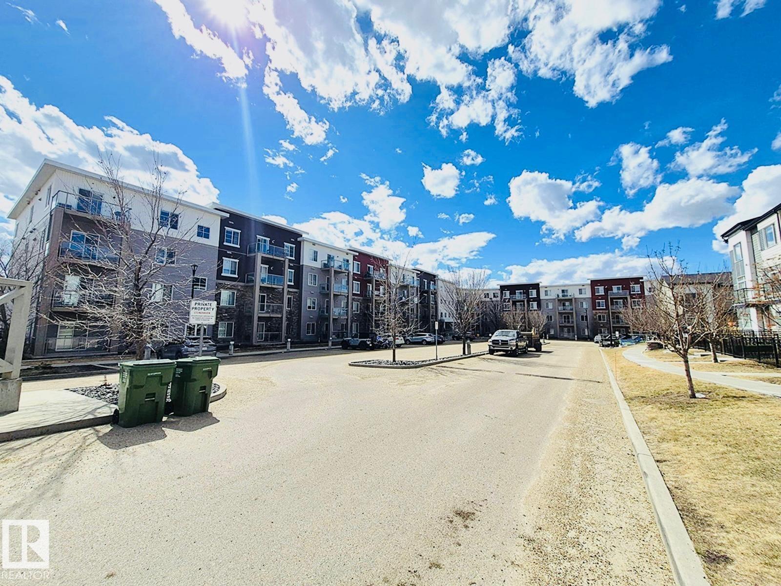 #303 812 welsh DR SW, Edmonton