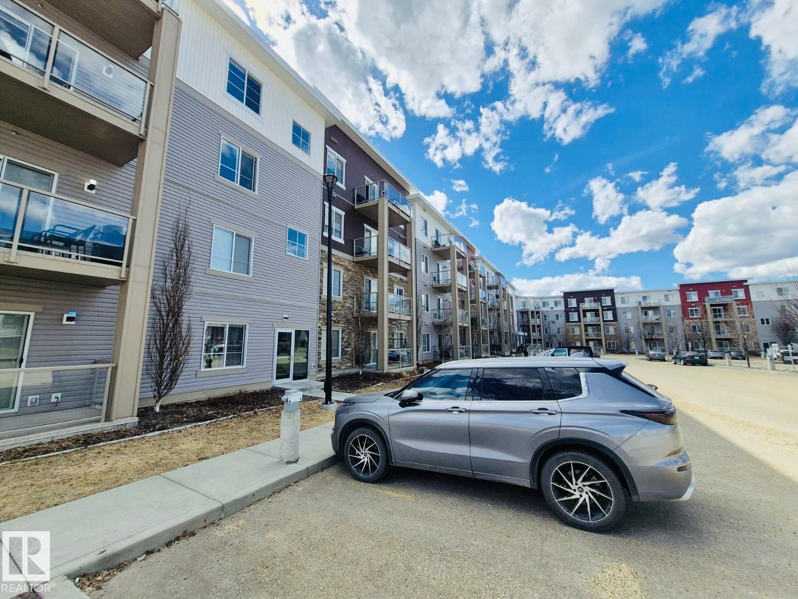 #303 812 welsh DR SW, Edmonton