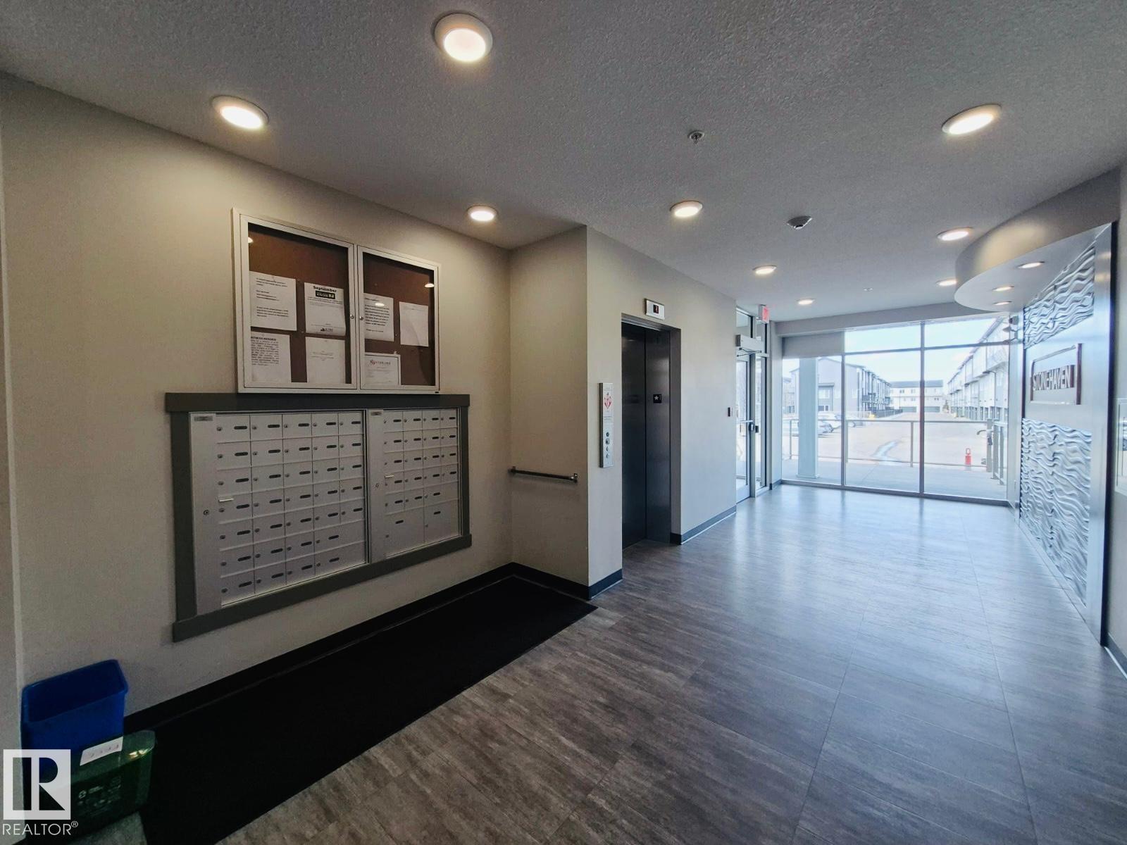 #303 812 welsh DR SW, Edmonton