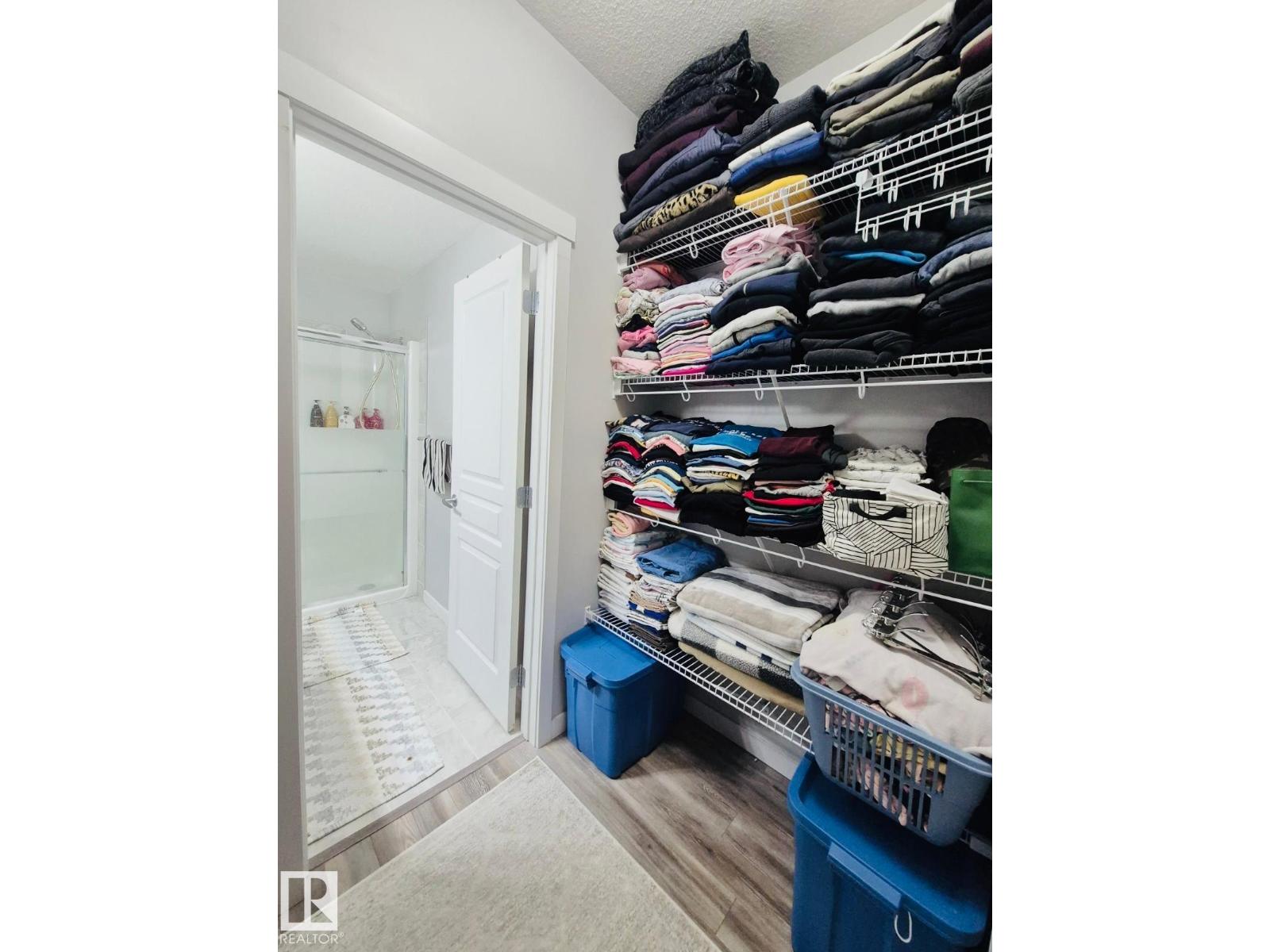 #303 812 welsh DR SW, Edmonton