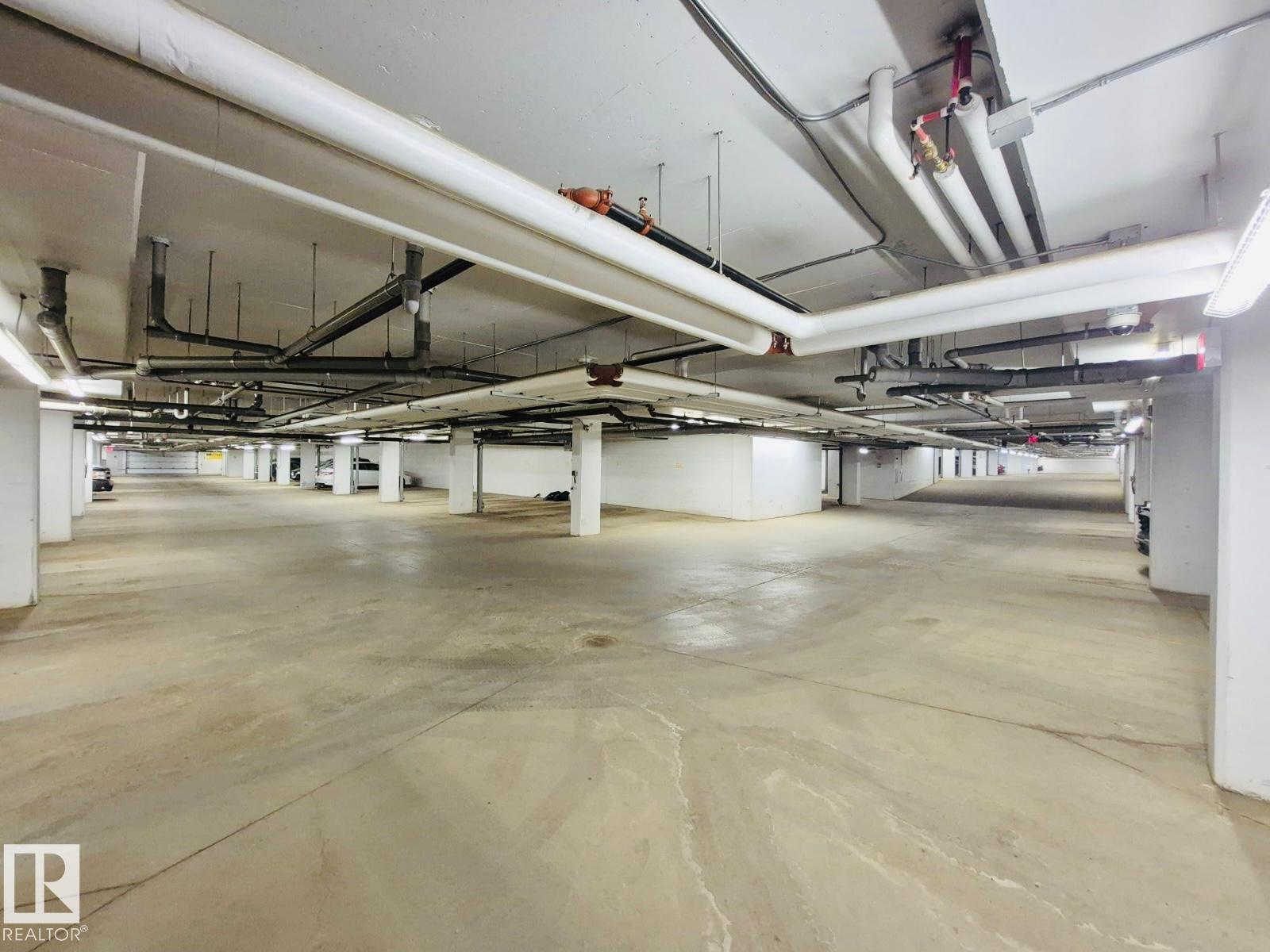 #303 812 welsh DR SW, Edmonton