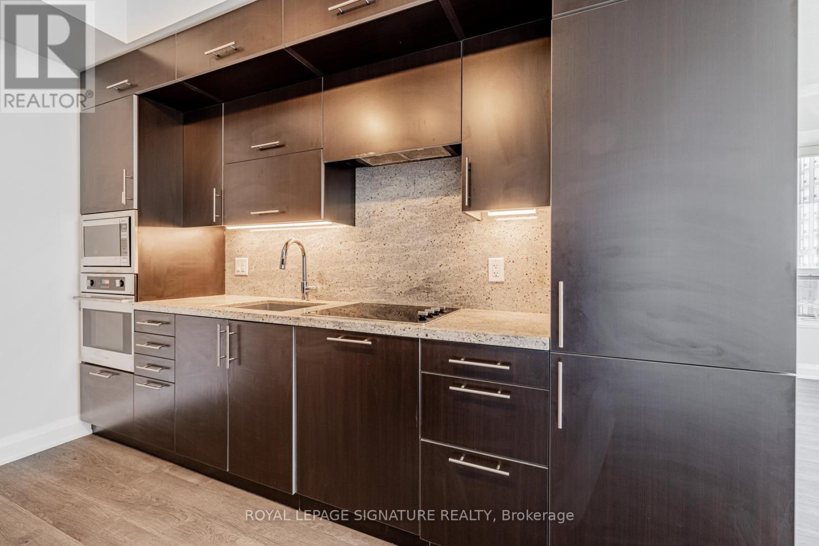 #1208 2 ANNDALE DRIVE - 9