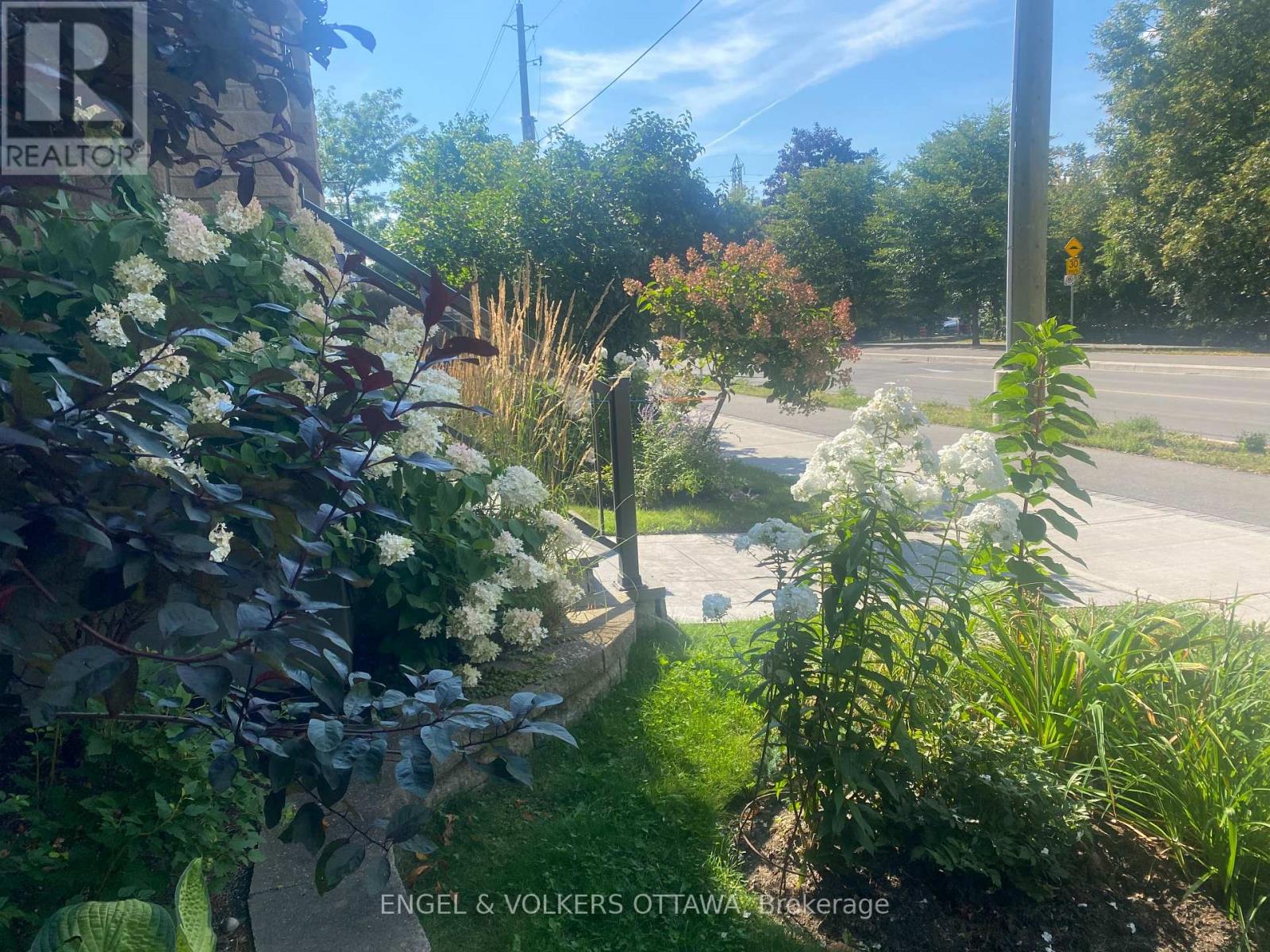 340 BYRON AVENUE - 45