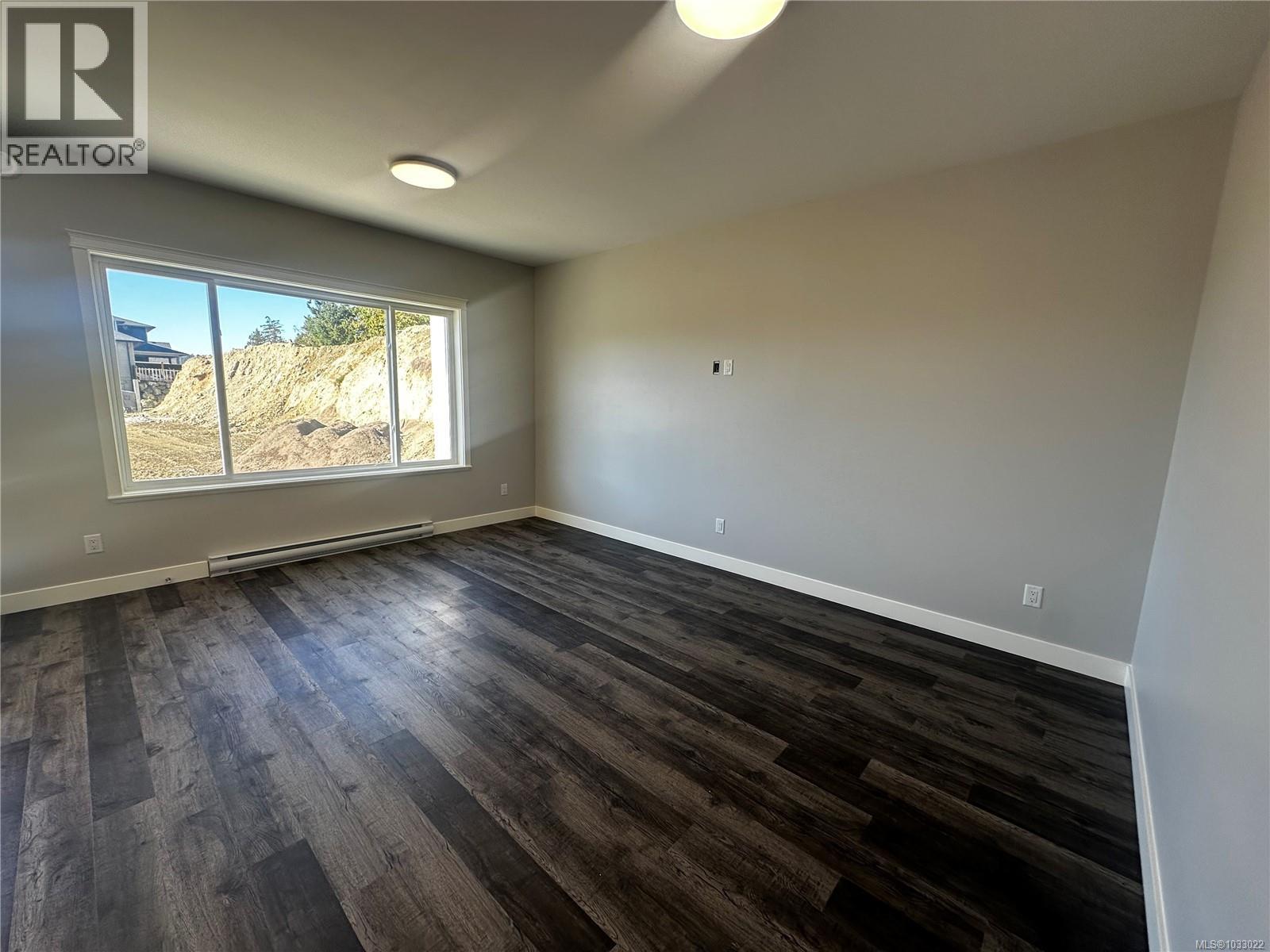 2576 Nickson Way - 32