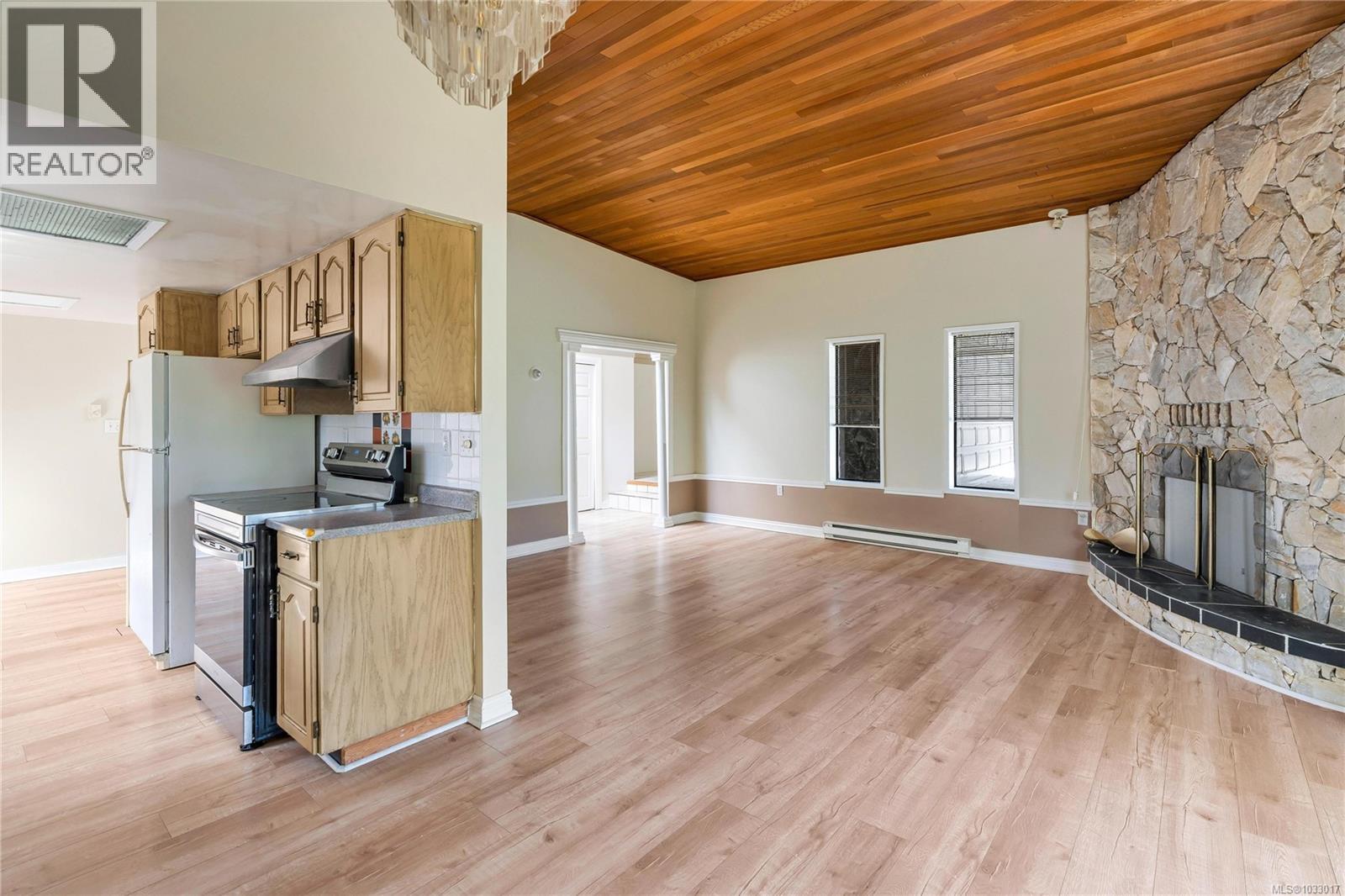  4188 Kincaid Street, Saanich