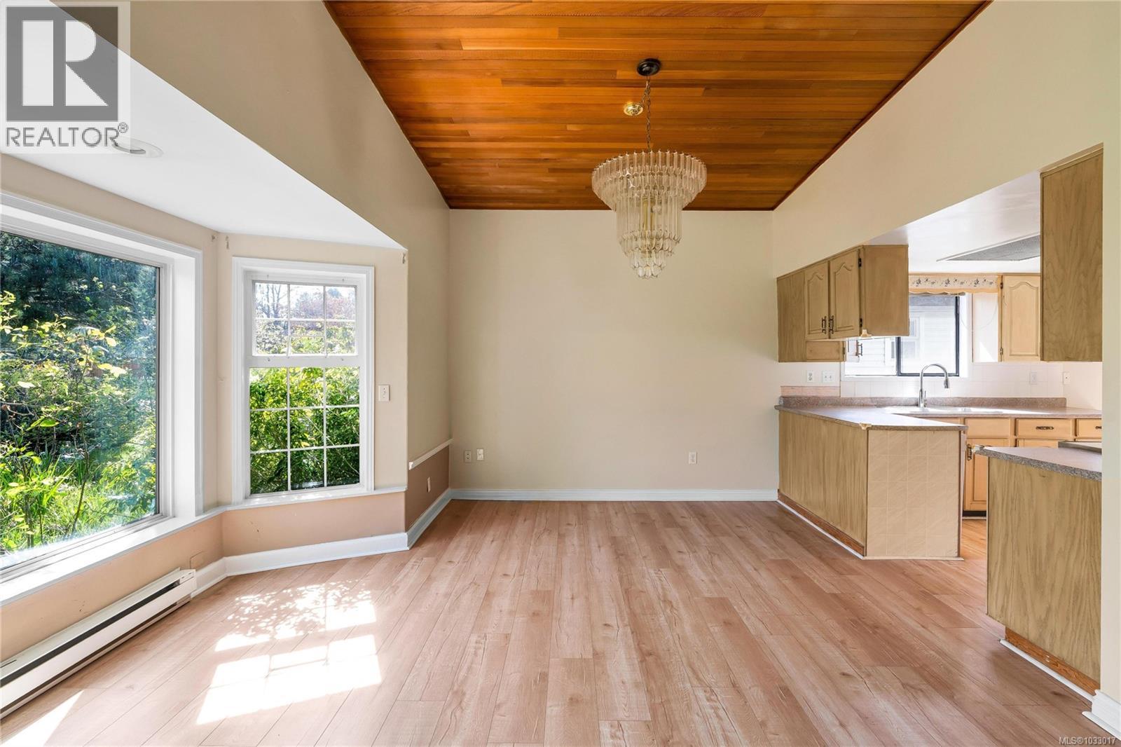  4188 Kincaid Street, Saanich