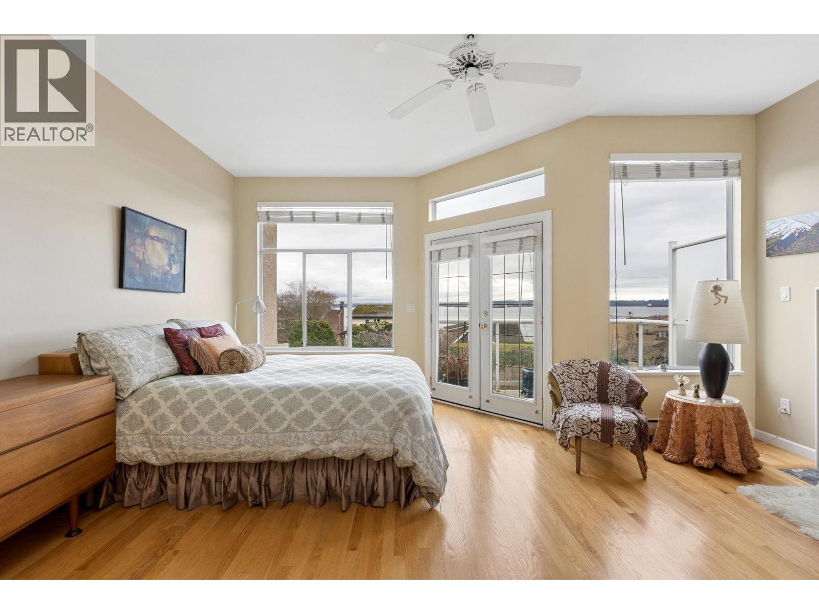 2333 BELLEVUE AVENUE, West Vancouver