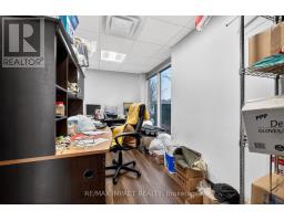 1812 Simcoe Street, Oshawa, ON L1G4Y2 Photo 15