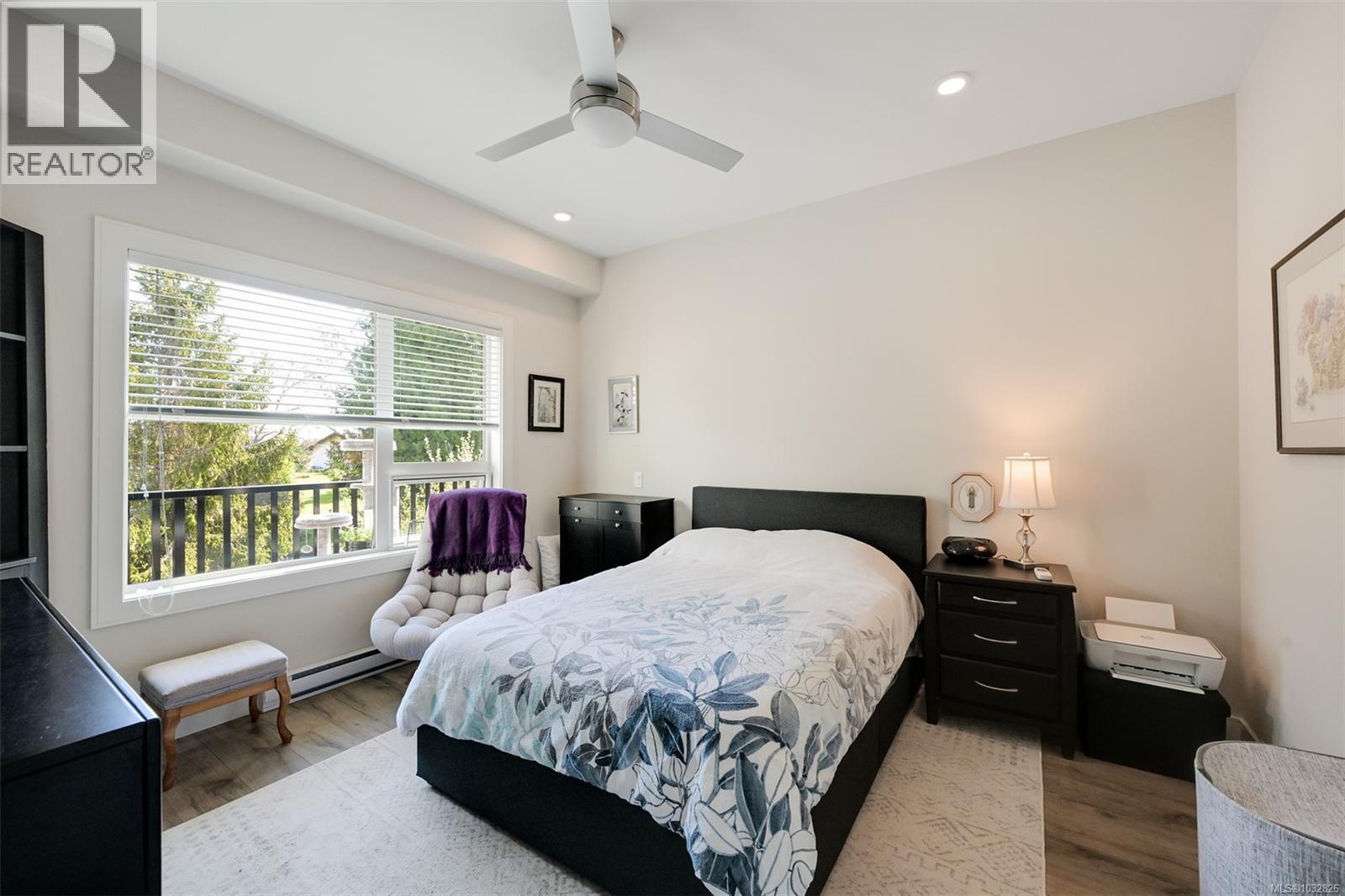 #408 280 Island Hwy - 20