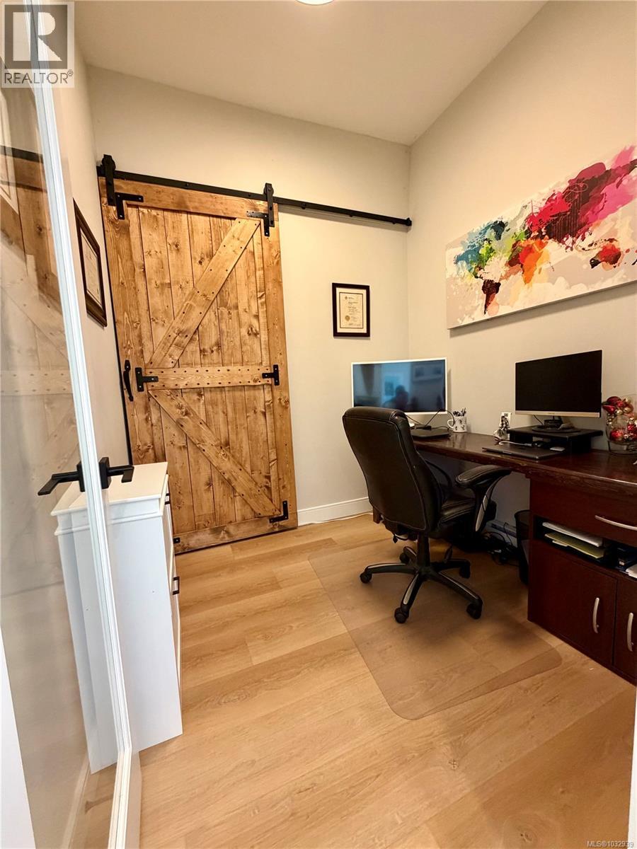 614 1810 Selenite Place, Langford