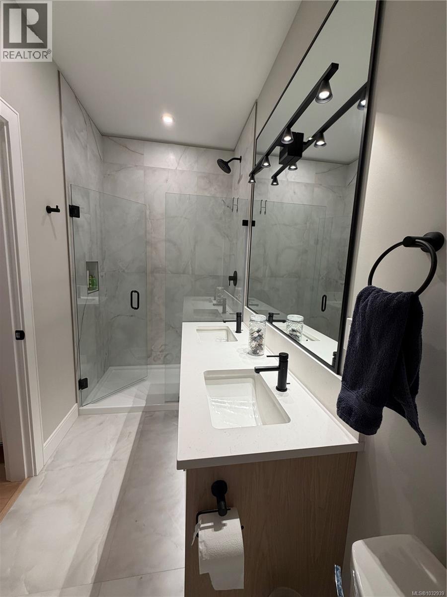 614 1810 Selenite Place, Langford