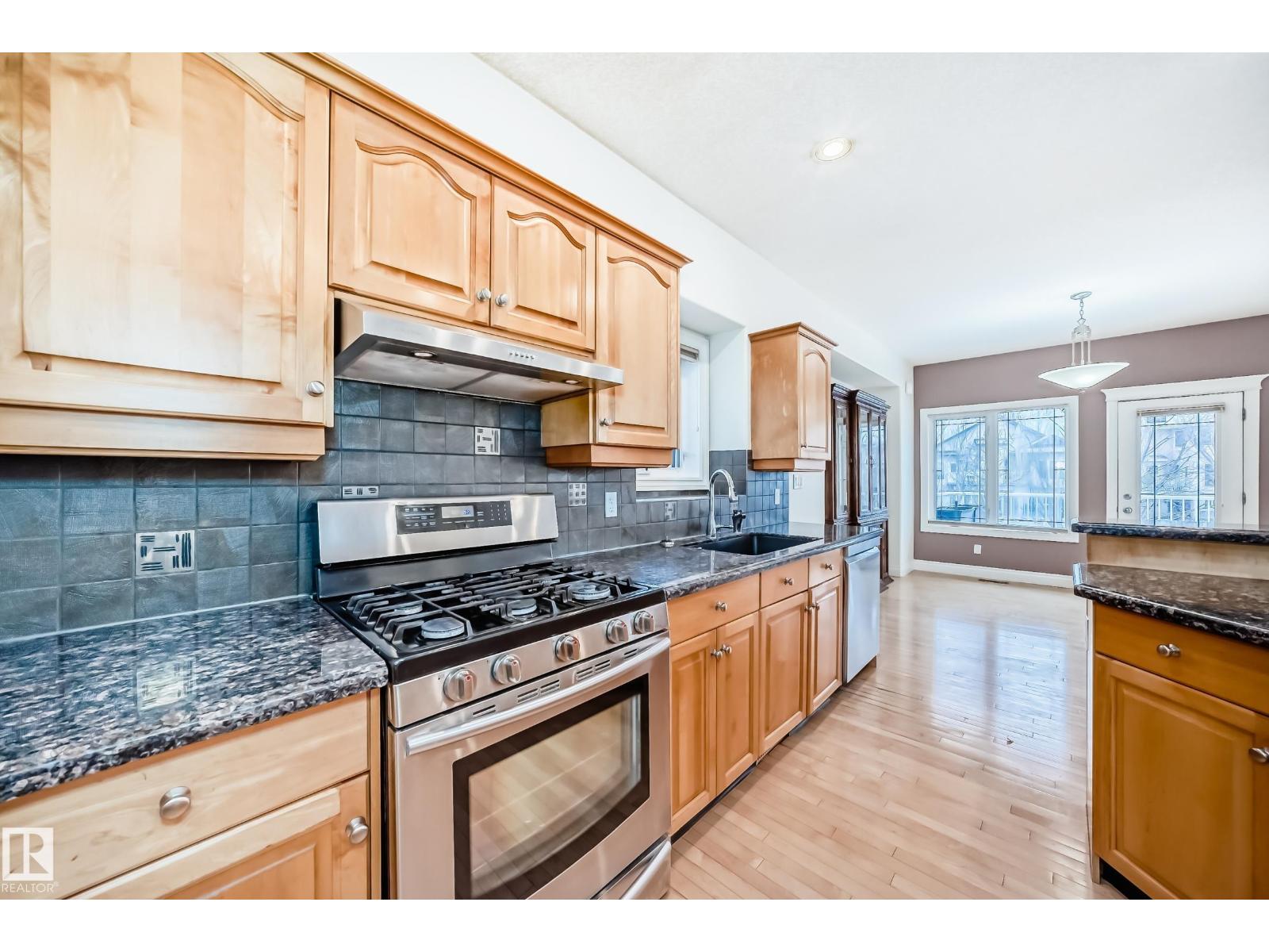 1605 HASWELL CO NW, Edmonton