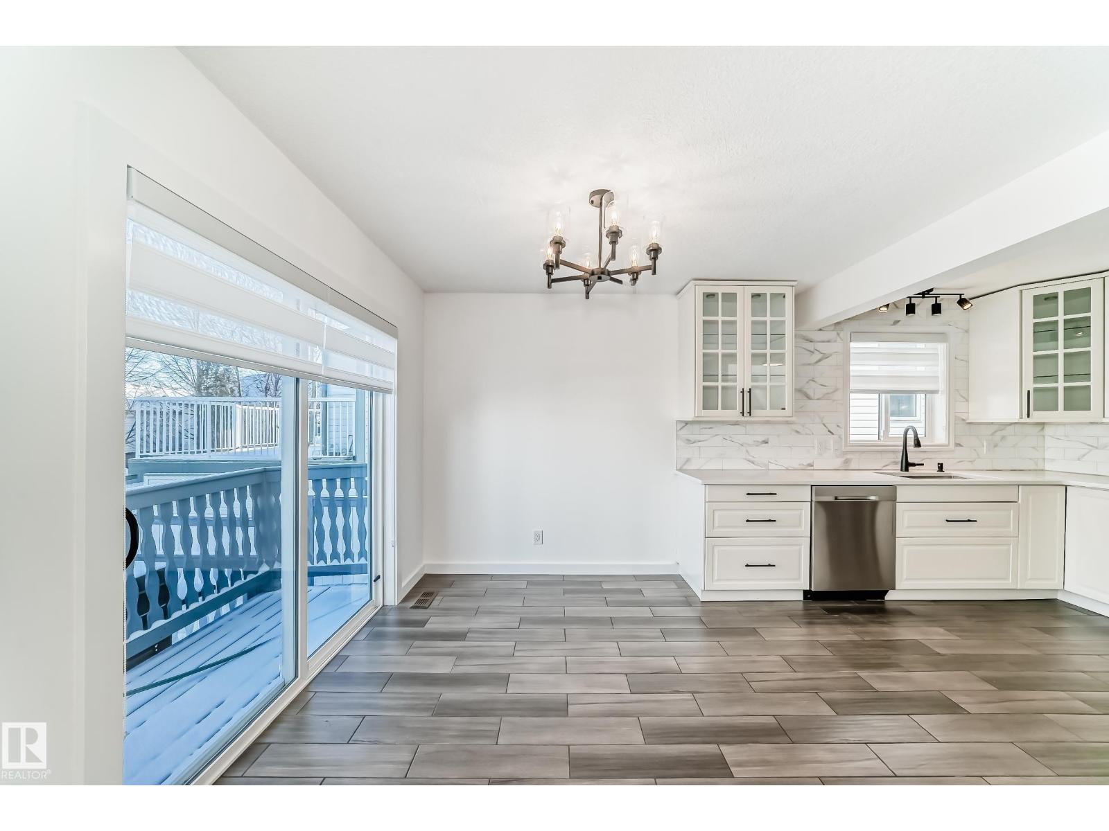 4008 37 AV NW, Edmonton