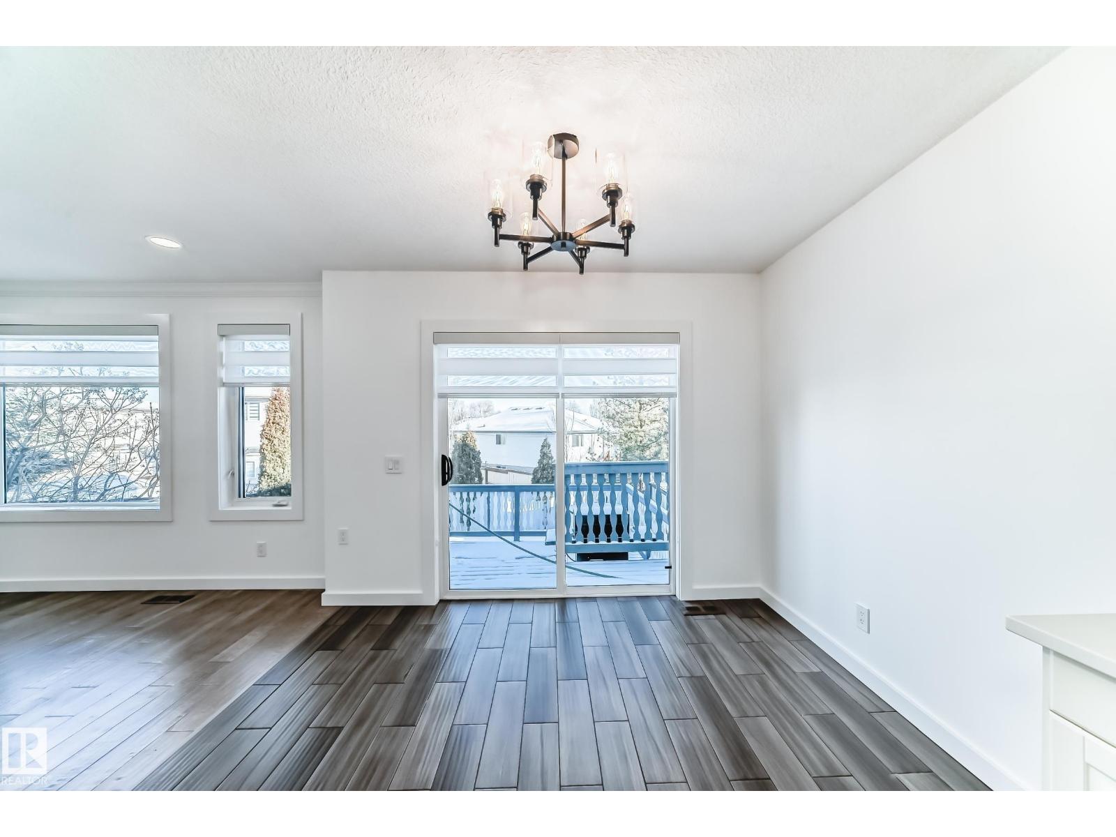 4008 37 AV NW, Edmonton