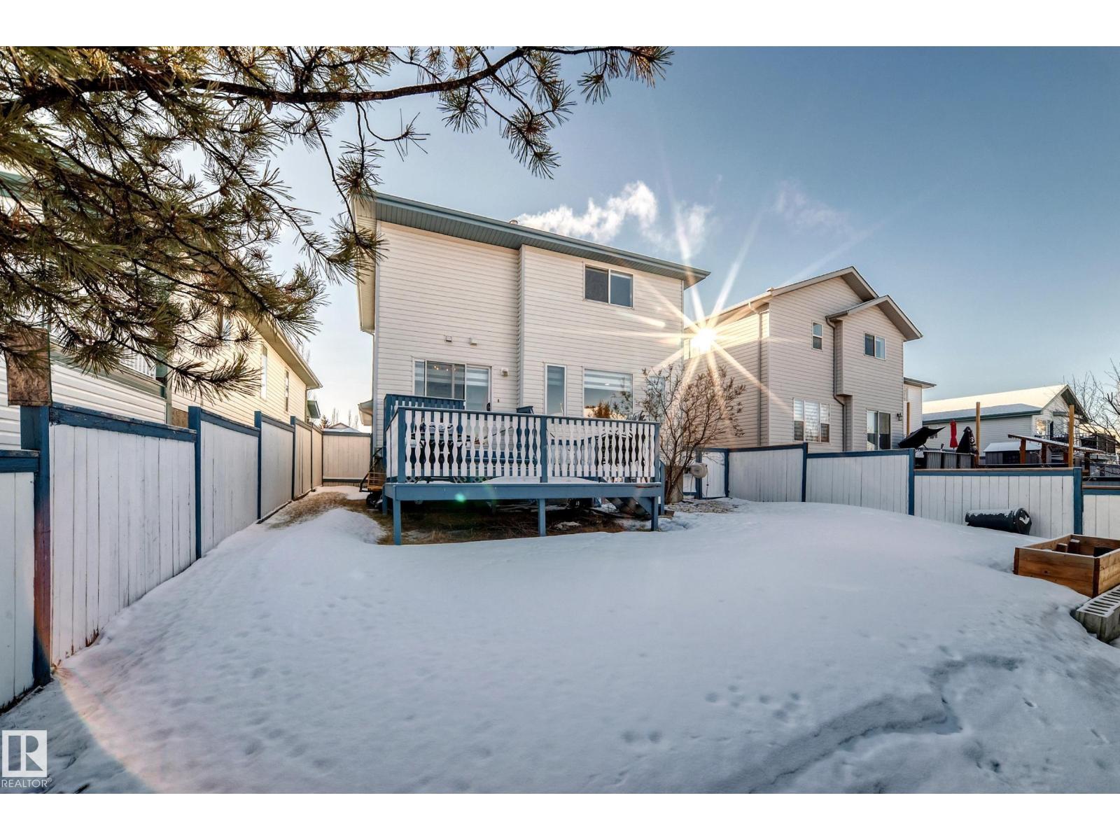 4008 37 AV NW, Edmonton