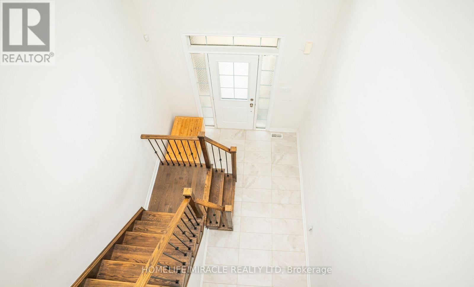 978 BARTON WAY - 16