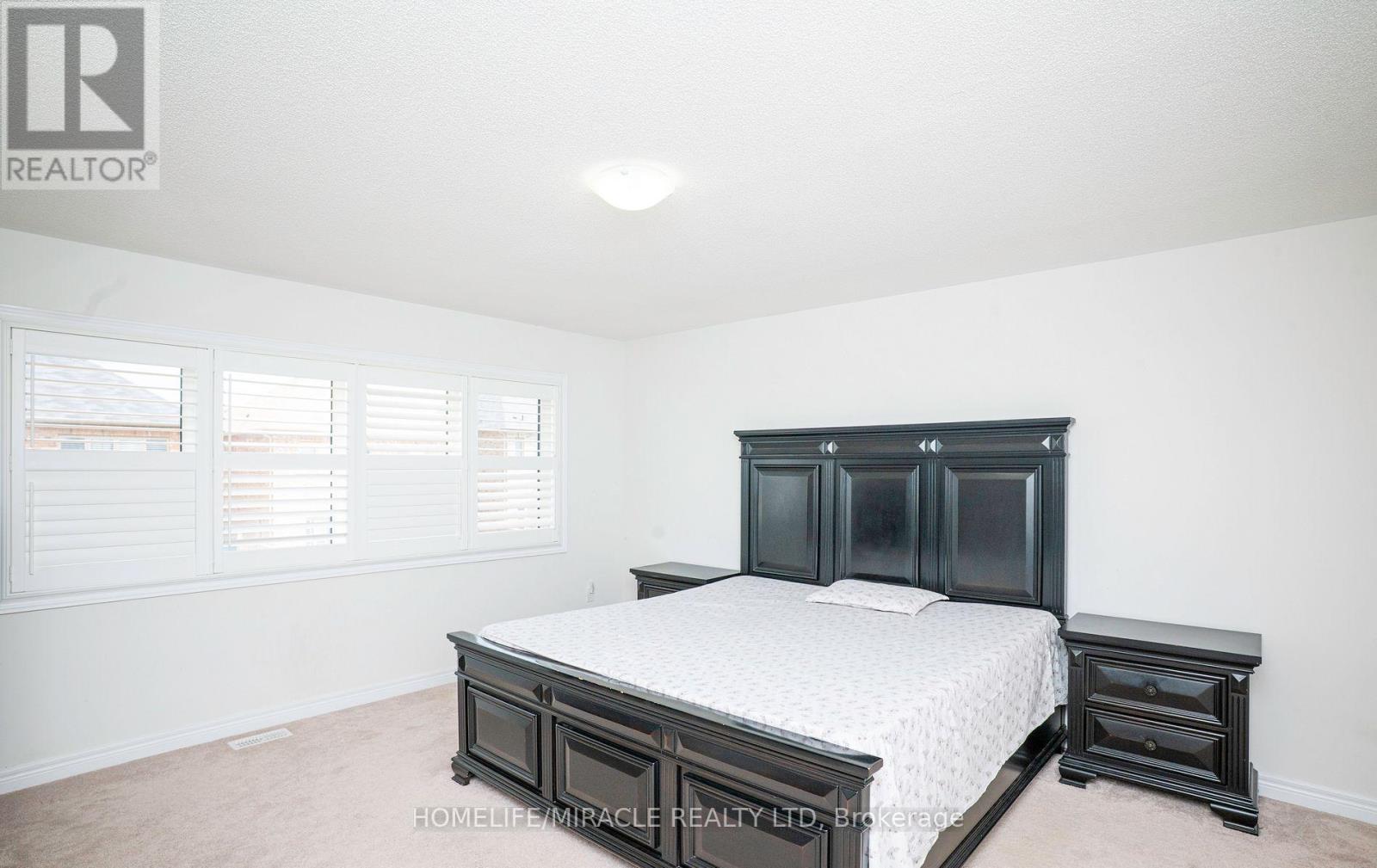 978 BARTON WAY - 24