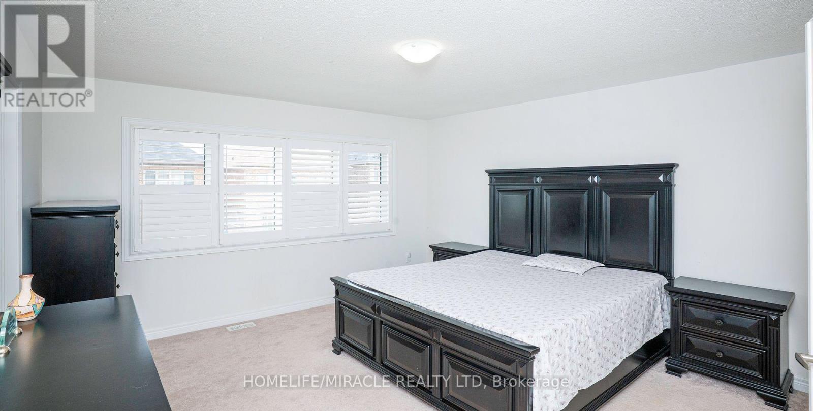 978 BARTON WAY - 25