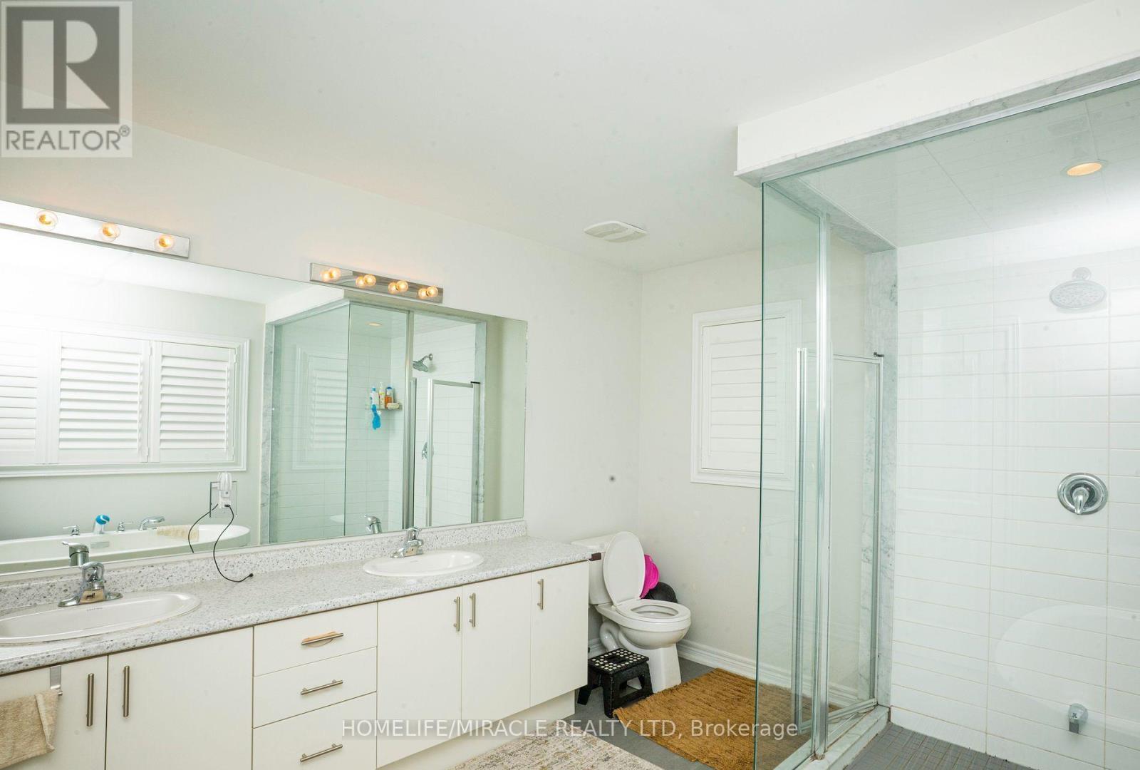 978 BARTON WAY - 26