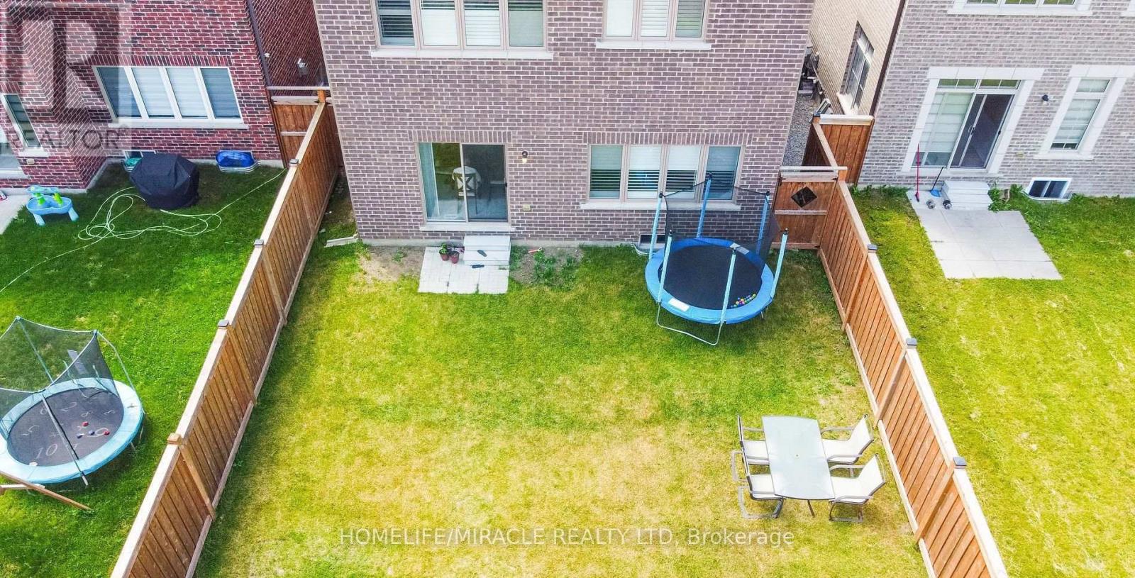 978 BARTON WAY - 33