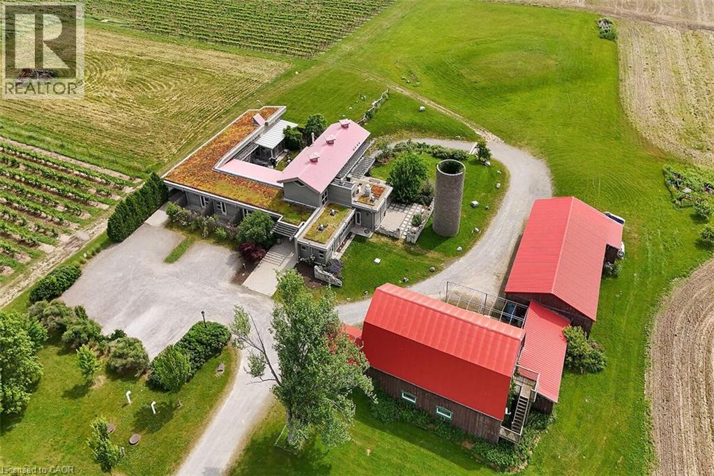 3749 WALKER Road, Lincoln, Ontario, L0R1B2 — Photo 2